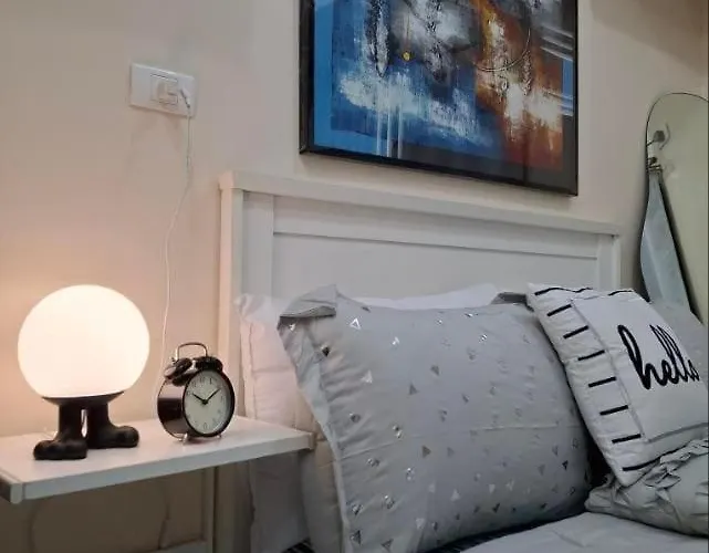 Cozy Unit Mckinley Hill Apartment